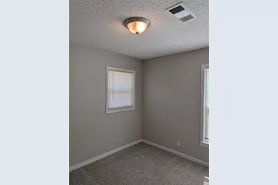 1007 N Walnut Street, Cleburne, TX 76033 - Photo 10