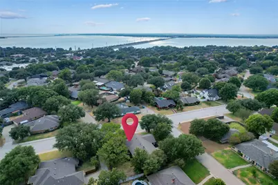 402 Coachlight Trail, Rockwall, TX 75087 - Photo 2