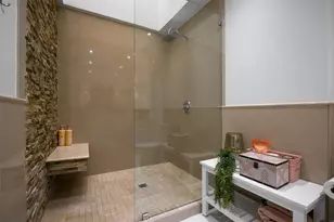6946 Forestglade Cir, Dallas, TX 75230 - Photo 24