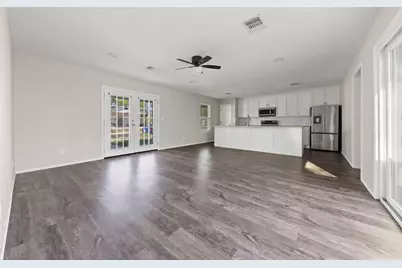 805 S 4th Street, Bonham, TX 75418 - Photo 6
