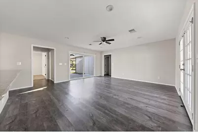 805 S 4th Street, Bonham, TX 75418 - Photo 4