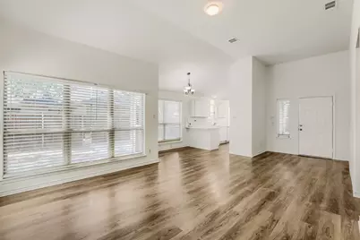 7810 Ivy Lane, Rowlett, TX 75089 - Photo 4