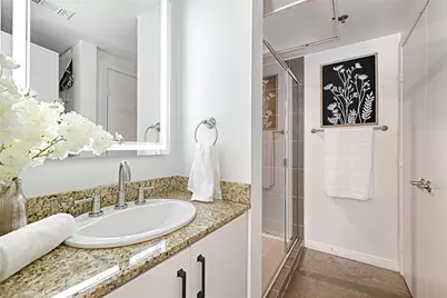 1001 Belleview Street #104, Dallas, TX 75215 - Photo 16