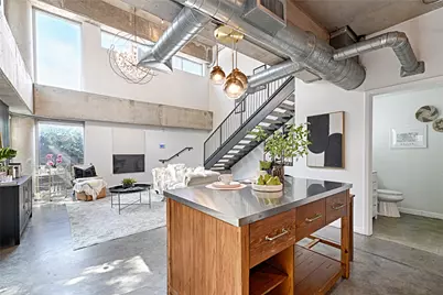 1001 Belleview Street #104, Dallas, TX 75215 - Photo 2