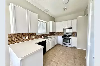 2735 Wentworth Drive, Grand Prairie, TX 75052 - Photo 22