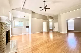 2735 Wentworth Dr, Grand Prairie, TX 75052 - Photo 14