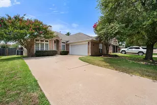 6604 High Brook Dr, Fort Worth, TX 76132 - Photo 1