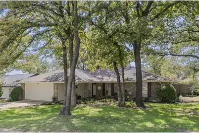 5508 Grissom Drive, Arlington, TX 76016 - Photo 2