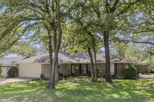 5508 Grissom Dr, Arlington, TX 76016 - Photo 2