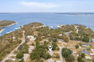 87 Micajah Davis Ln, Denison, TX 75020 - Photo 2