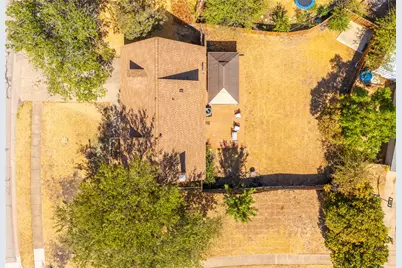 8708 Flicker Lane, Dallas, TX 75238 - Photo 30