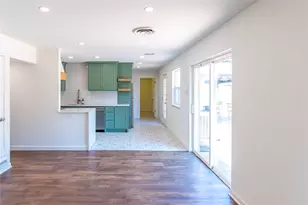 8708 Flicker Ln, Dallas, TX 75238 - Photo 14