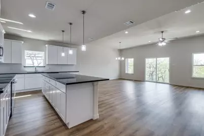 267 Jim Walter Drive, Runaway Bay, TX 76426 - Photo 8