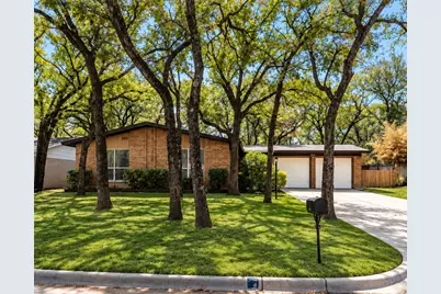 1237 King Drive, Bedford, TX 76022 - Photo 2