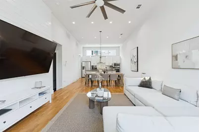 3200 Ross Avenue #7, Dallas, TX 75204 - Photo 1