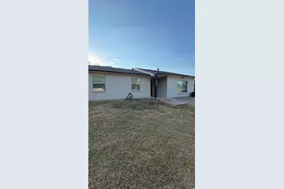 3208 Chalmette Court, Forest Hill, TX 76140 - Photo 2