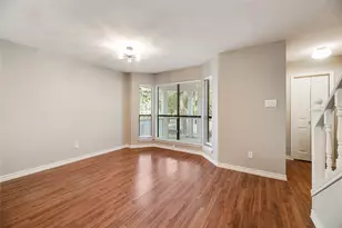 730 W Canty St, Dallas, TX 75208 - Photo 6
