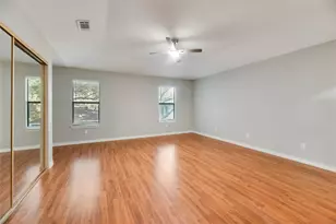 730 W Canty St, Dallas, TX 75208 - Photo 12