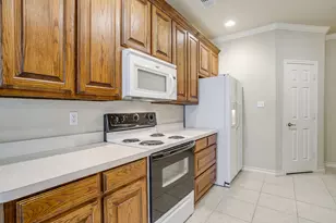 501 S Old Betsy Rd, Keene, TX 76059 - Photo 18