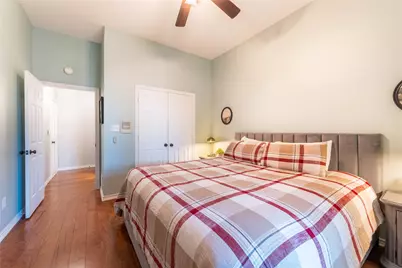 2329 Highlands Creek Road, Carrollton, TX 75007 - Photo 28