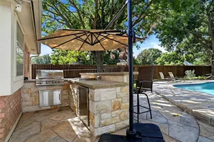 1703 Chretien Point Dr, Mansfield, TX 76063 - Photo 32