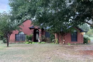 313 AN County Rd, Palestine, TX 75801 - Photo 1