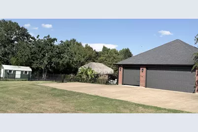 313 An County Road #2145, Palestine, TX 75801 - Photo 6