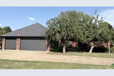 313 An County Road #2145, Palestine, TX 75801 - Photo 4