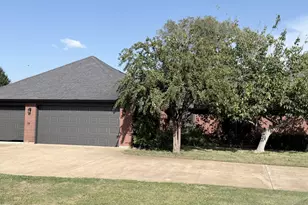 313 AN County Rd, Palestine, TX 75801 - Photo 4