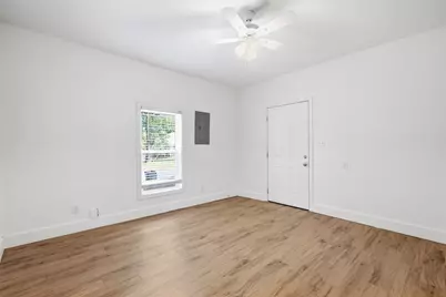 2222 W Bond Street, Denison, TX 75020 - Photo 8