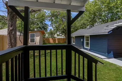 2635 Gladstone Drive, Dallas, TX 75211 - Photo 32