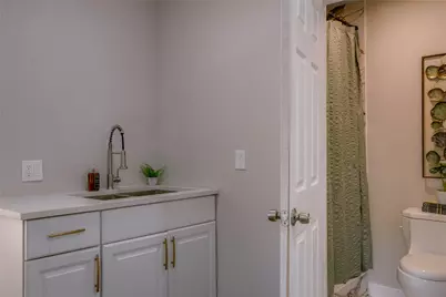 2635 Gladstone Drive, Dallas, TX 75211 - Photo 34