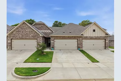 229 Honor Code Place, Granbury, TX 76049 - Photo 4