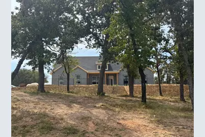 121 Oak Grove Way, Springtown, TX 76082 - Photo 1