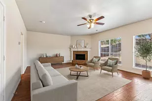 1809 Morning Glory Dr, Corinth, TX 76210 - Photo 4