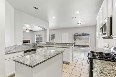 1809 Morning Glory Drive, Corinth, TX 76210 - Photo 10