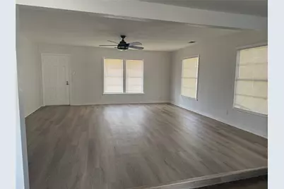 617 E Union Bower Road, Irving, TX 75061 - Photo 6