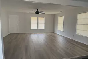 617 E Union Bower Rd, Irving, TX 75061 - Photo 6