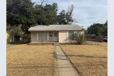 617 E Union Bower Road, Irving, TX 75061 - Photo 1
