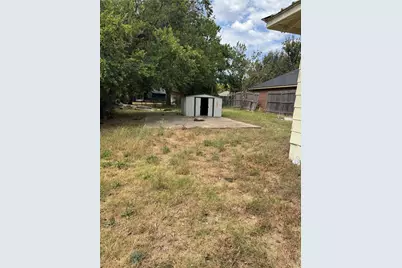 2715 S 2nd Street, Waco, TX 76706 - Photo 10
