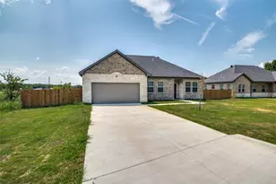 705 Lakeland Dr, West Tawakoni, TX 75474 - Photo 2
