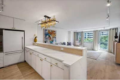 3883 Turtle Creek Boulevard #411, Dallas, TX 75219 - Photo 6