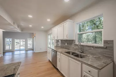 508 Harbor Drive S, Azle, TX 76020 - Photo 10
