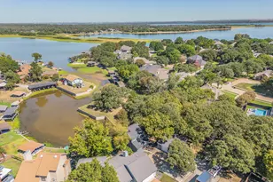 508 Harbor Dr S, Azle, TX 76020 - Photo 4