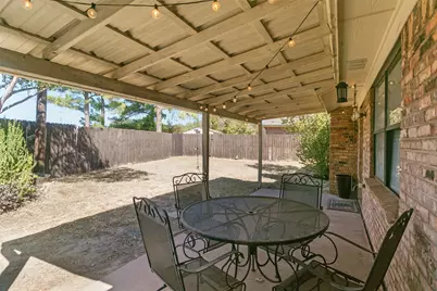 2077 Parkridge Drive, Hurst, TX 76054 - Photo 22