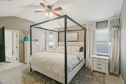 2077 Parkridge Drive, Hurst, TX 76054 - Photo 14