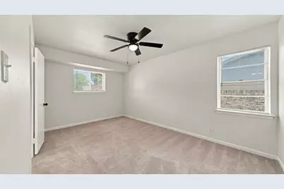 6820 Gary Lane, Fort Worth, TX 76112 - Photo 28