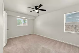 6820 Gary Ln, Fort Worth, TX 76112 - Photo 28