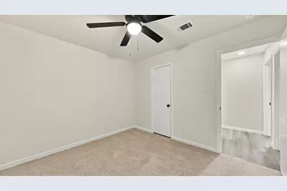 6820 Gary Lane, Fort Worth, TX 76112 - Photo 32