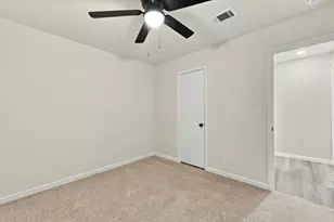 6820 Gary Ln, Fort Worth, TX 76112 - Photo 32